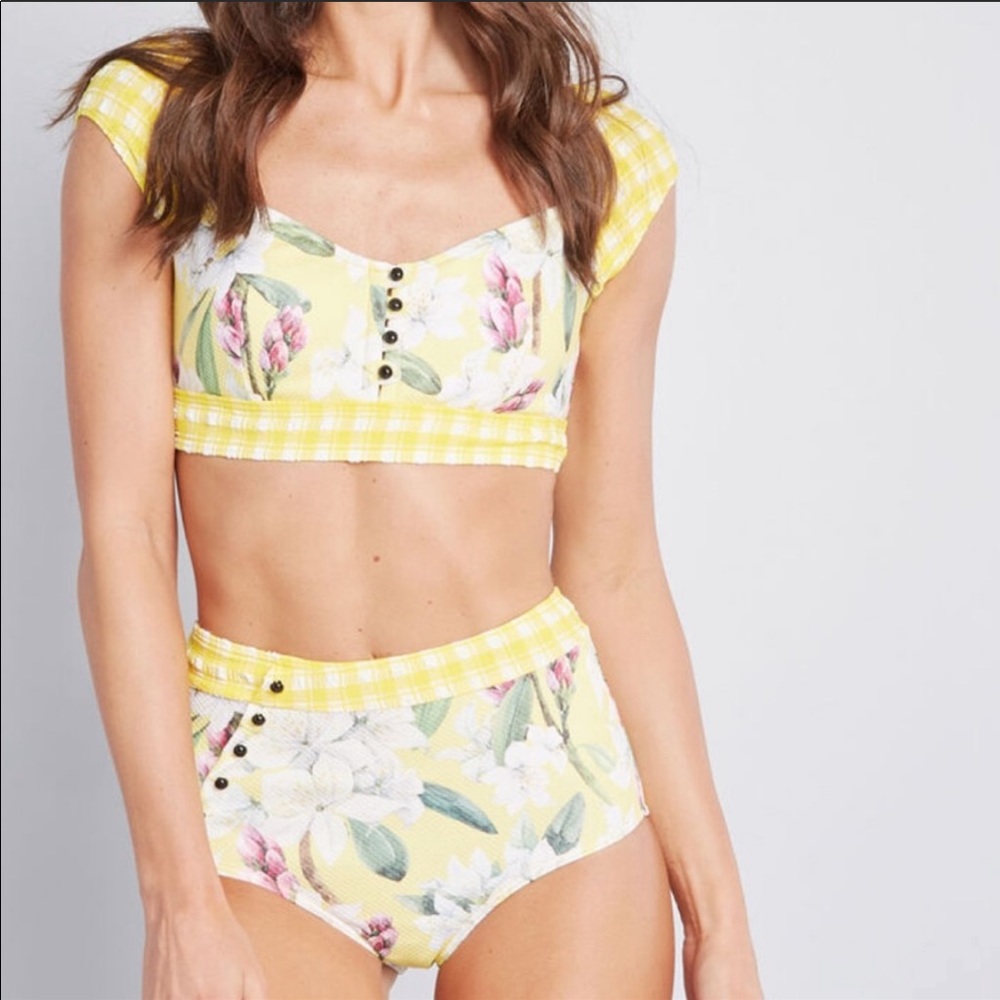 ModCloth Floral cap sleeve high waist bikini nwot